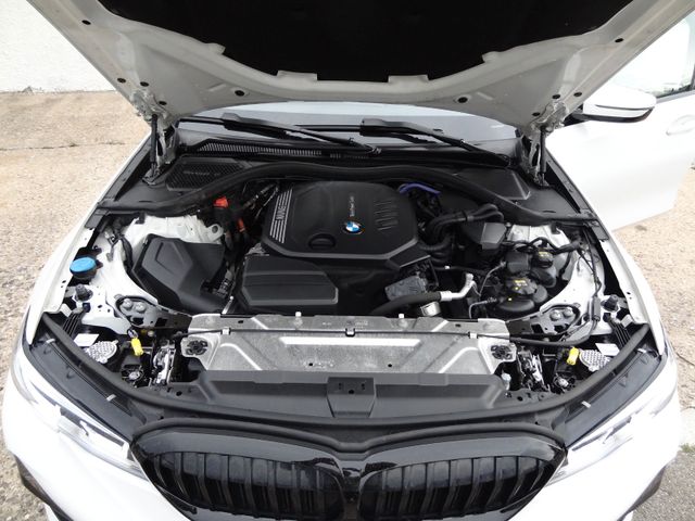 Fahrzeugabbildung BMW 320d xDrive M Sport/2.Hd/Leder/Navi/Kam/LED/