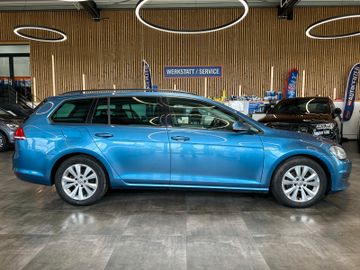 MYAUTOCENTER – Gebraucht- und Jahreswagen mit Werkstattservice in Pfaffenhofen Volkswagen Golf VII Variant Comfortline BlueMotion