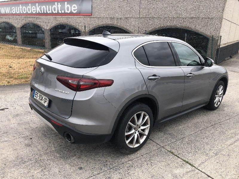 Alfa Romeo Stelvio First Edition Q4