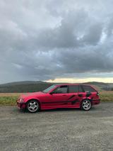 BMW E36 328i Touring - BMW 328: Kombi, E36