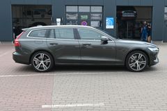 Fahrzeugabbildung Volvo V60 Inscription Plug-In Hybrid  T8 AWD *Pano*RFK