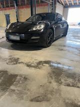 Porsche Panamera - Porsche in Aachen