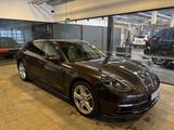 Porsche Panamera 4 E-Hybrid Sport Turismo Edit. 10 J...