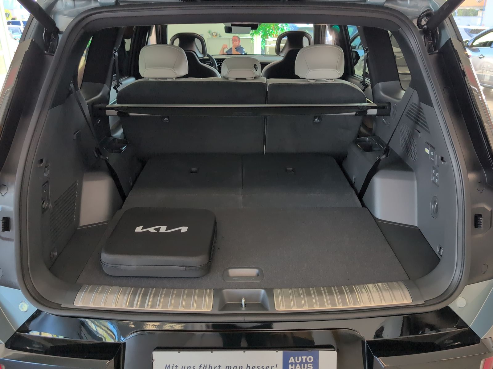 KIA EV9 AWD GT-Line 99,8-kWh Glasdach – Bild 11