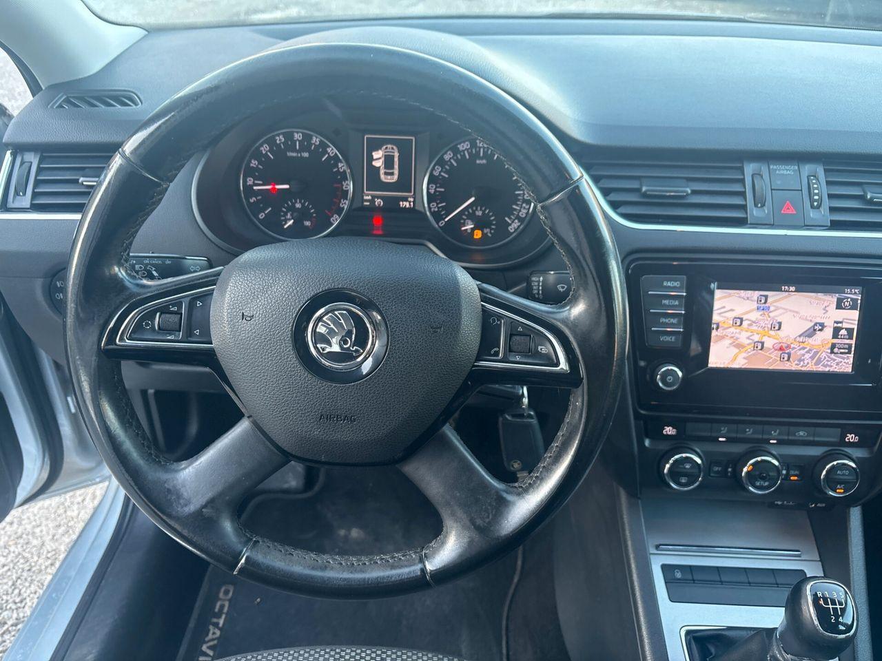 Skoda Octavia 2015 — photo 14