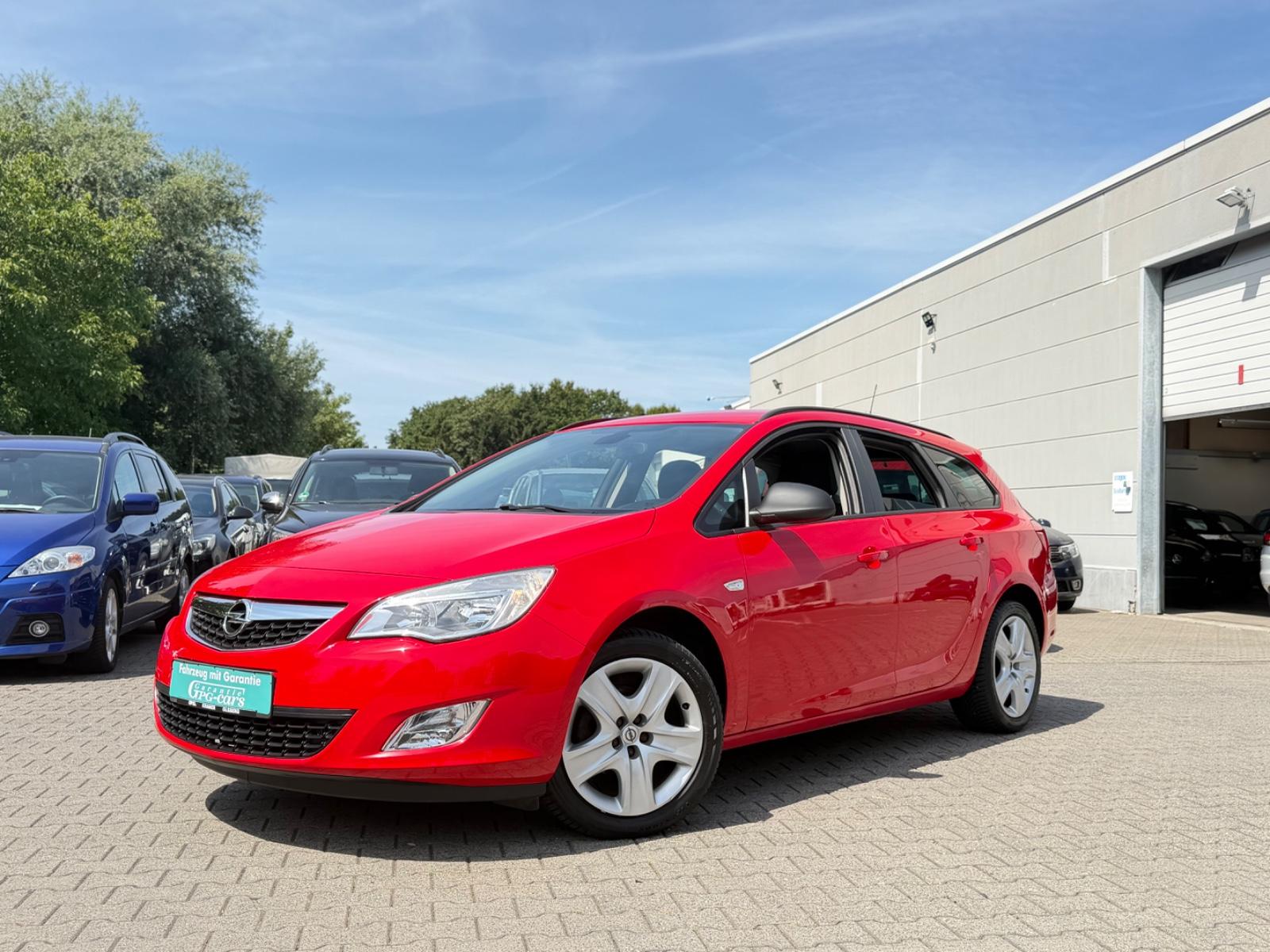 Opel Astra J Sports Tourer Design Edition*64TKM*