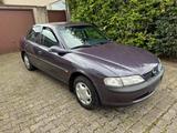 Opel Vectra B 1.6 - gebrauchte Opel Vectra aus dem Jahr 1996