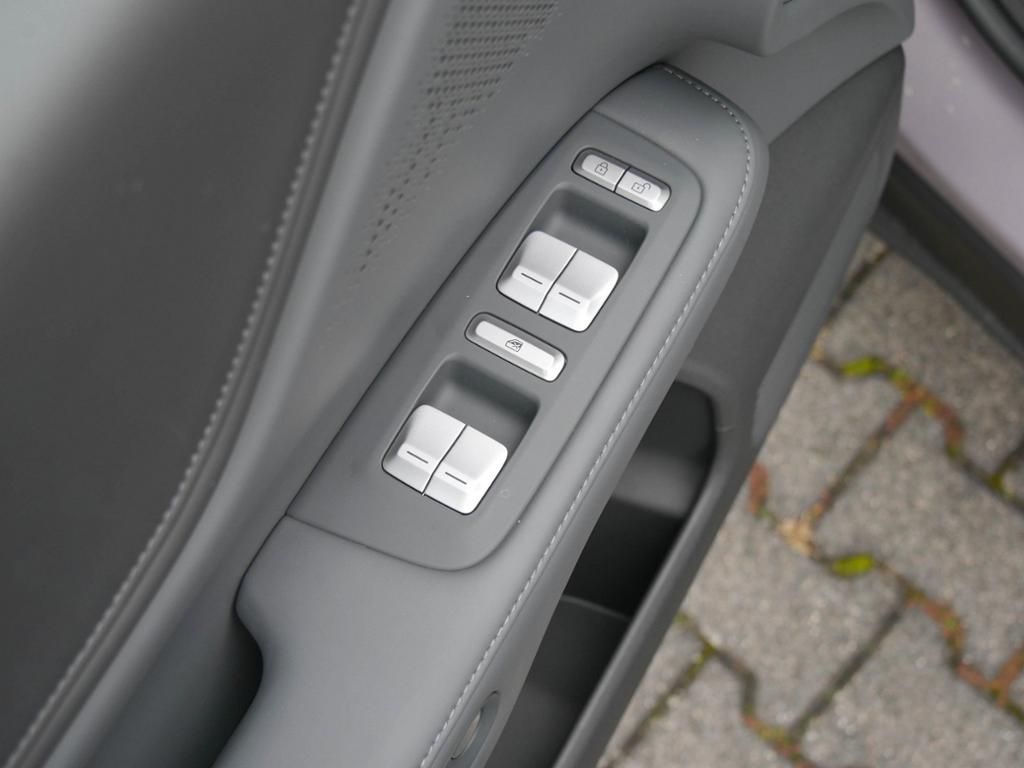XPENG G6