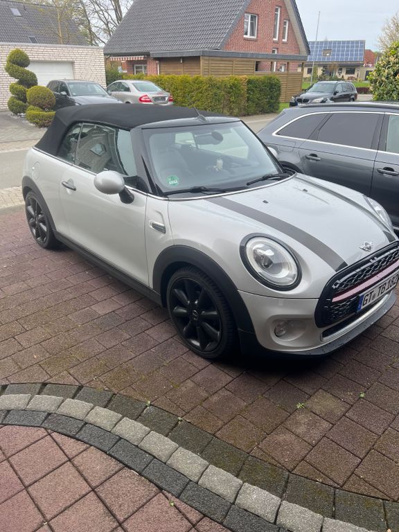 Image of MINI Cooper Cabrio