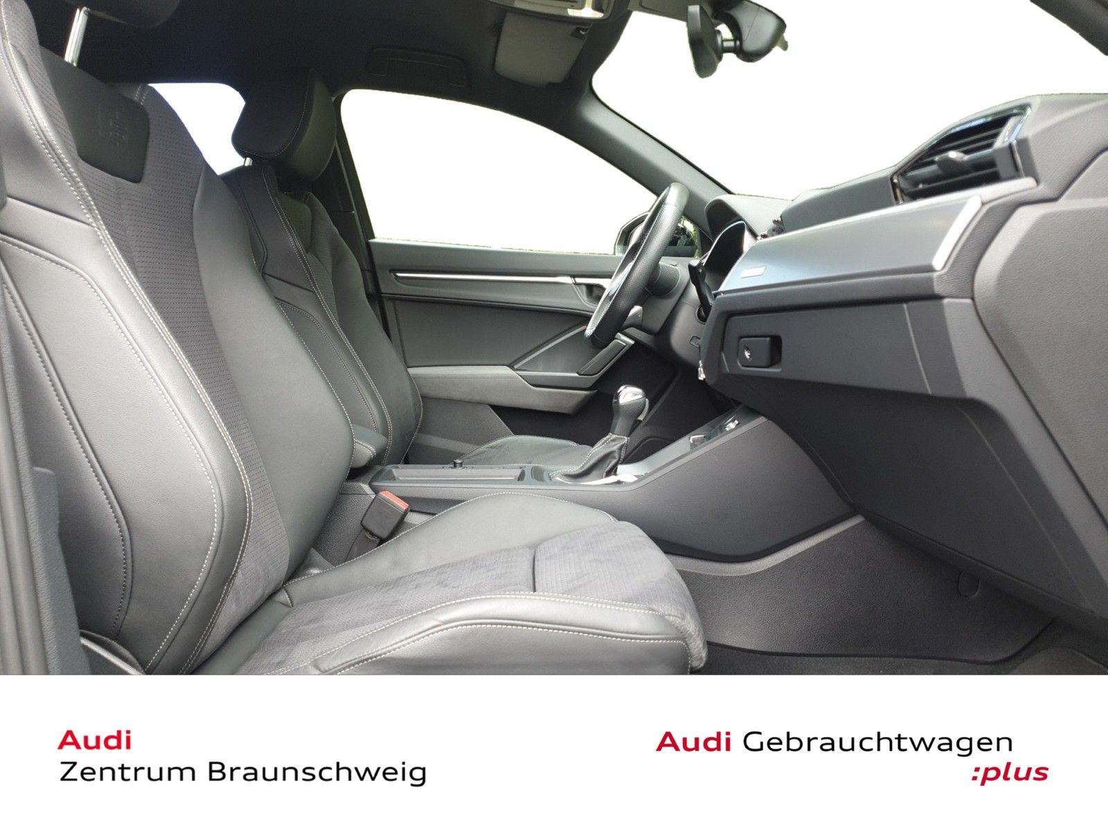 Audi Q3 Sportback S line 2.0 TFSI quattro S tronic foto 6