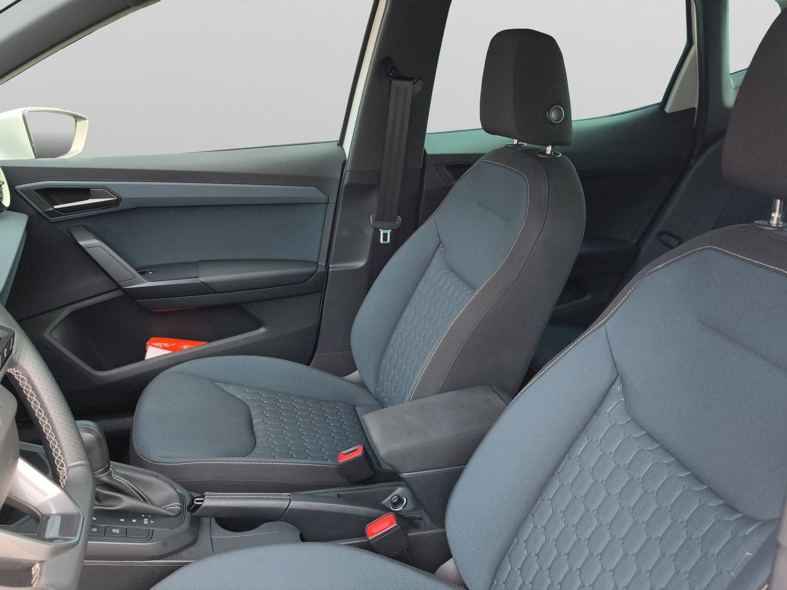 Seat Arona - Bild 12