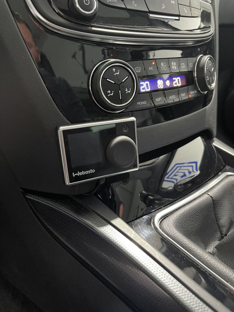 Fahrzeugabbildung Peugeot 508 Allure*AHK*LED*Leder*Pano*STHZ*Navi*