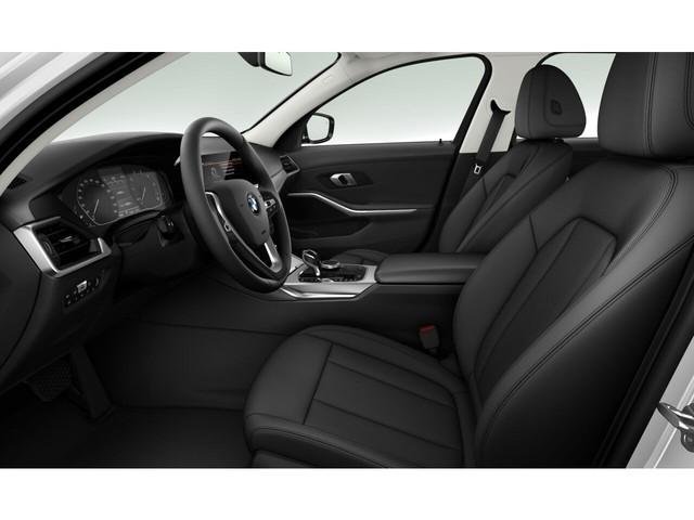 BMW 318i Touring Advantage *Business*Navi*LED*PDC*SH