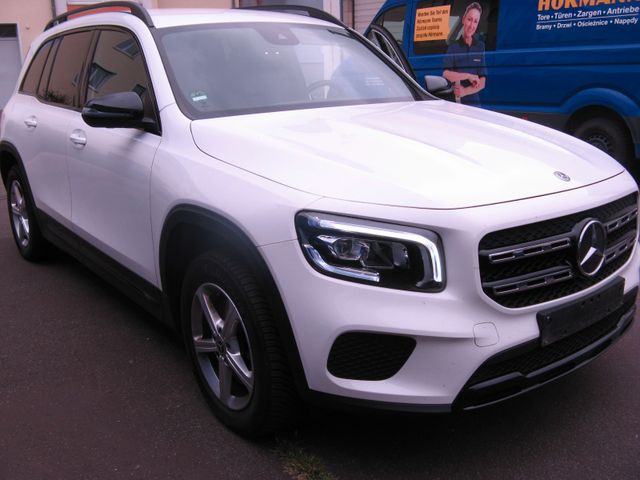 MERCEDES-BENZ GLB 200d Leder prgressive LED Memory