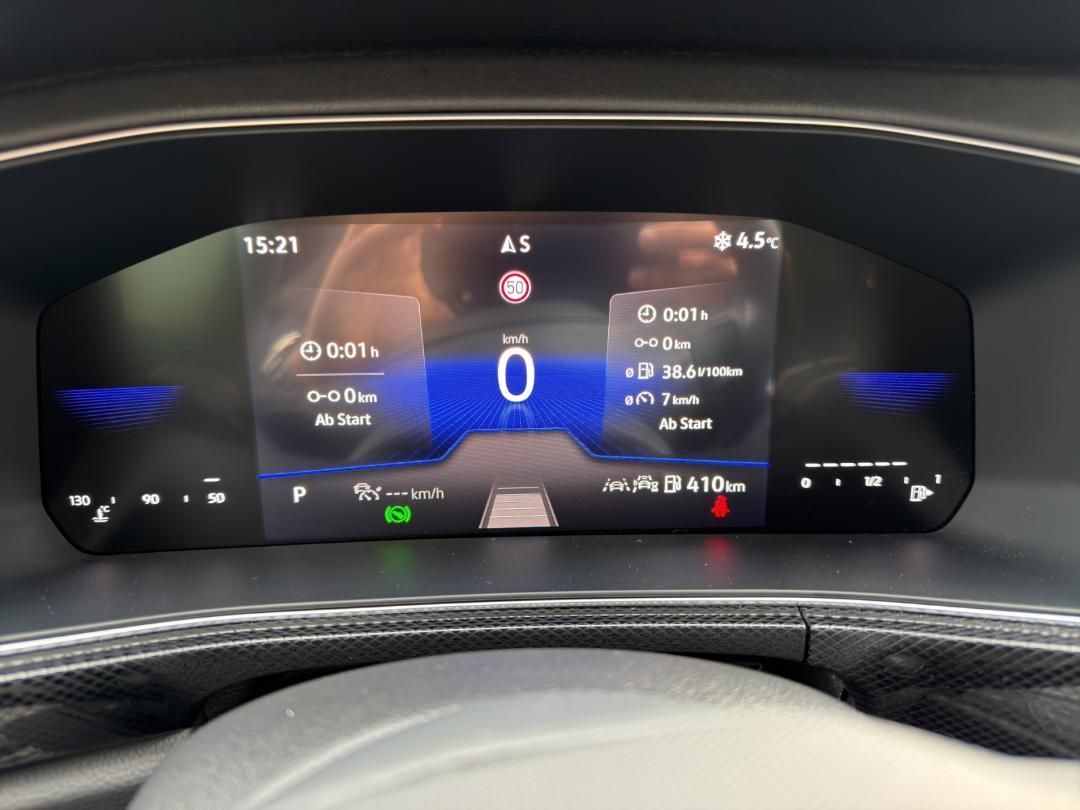 Fahrzeugabbildung Volkswagen T-Cross R-Line. Connect.Navi.ZV.LM-Felgen.GJR.uv