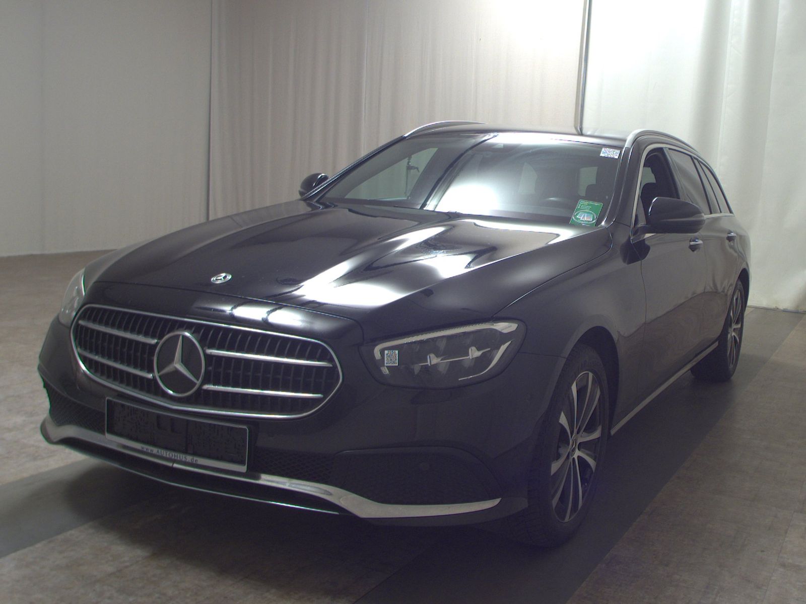 Mercedes-Benz E 220 T d Avantgarde Navi LED MBUX-AR StandHzg imagem 2