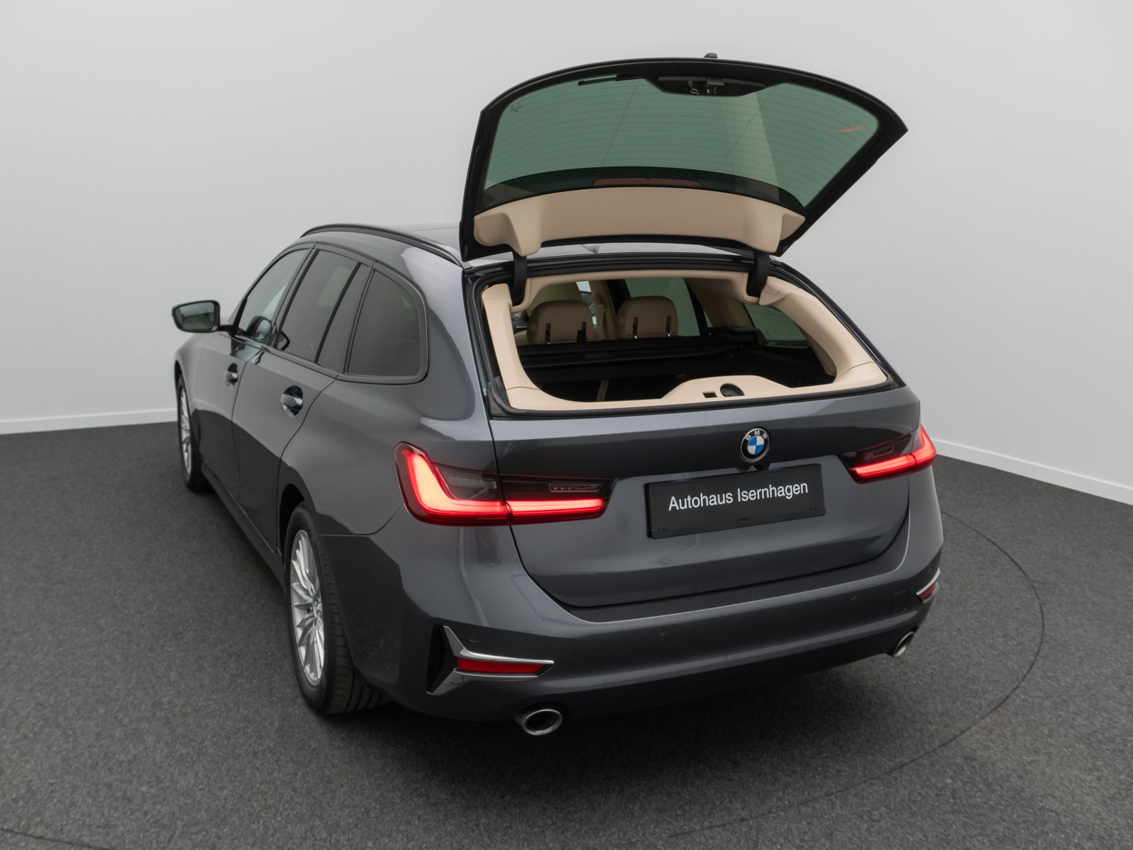 Fahrzeugabbildung BMW 320d Luxury Line HUD DAB Laser Kamera HiFi Leder