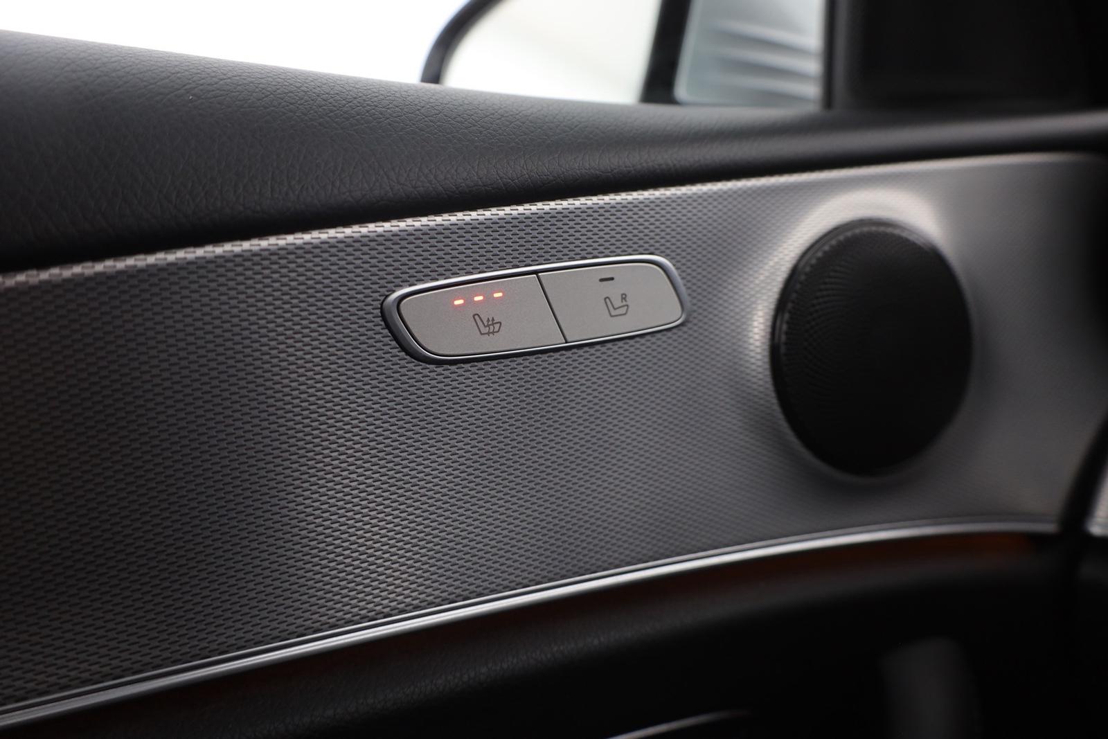 Mercedes-Benz E200 Avantgarde LED Kamera Navi Sitzheizung