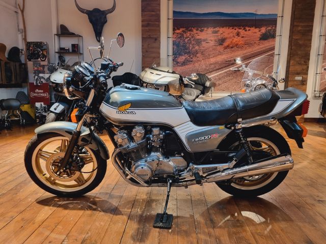 Honda CB 900 F     4,99 %