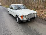 Mercedes-Benz 280 Automatik - gebrauchte Mercedes-Benz 280 aus dem Jahr 1979