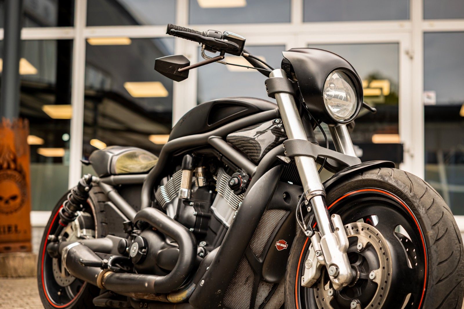 Fahrzeugabbildung Harley-Davidson VRSCR Street Rod - Jack Lomaxx