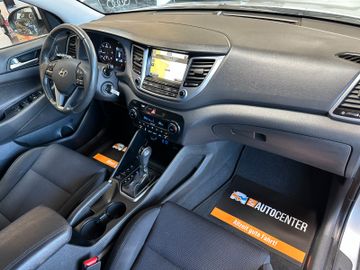 Hyundai Tucson Intro Edition 4WD *Navi*