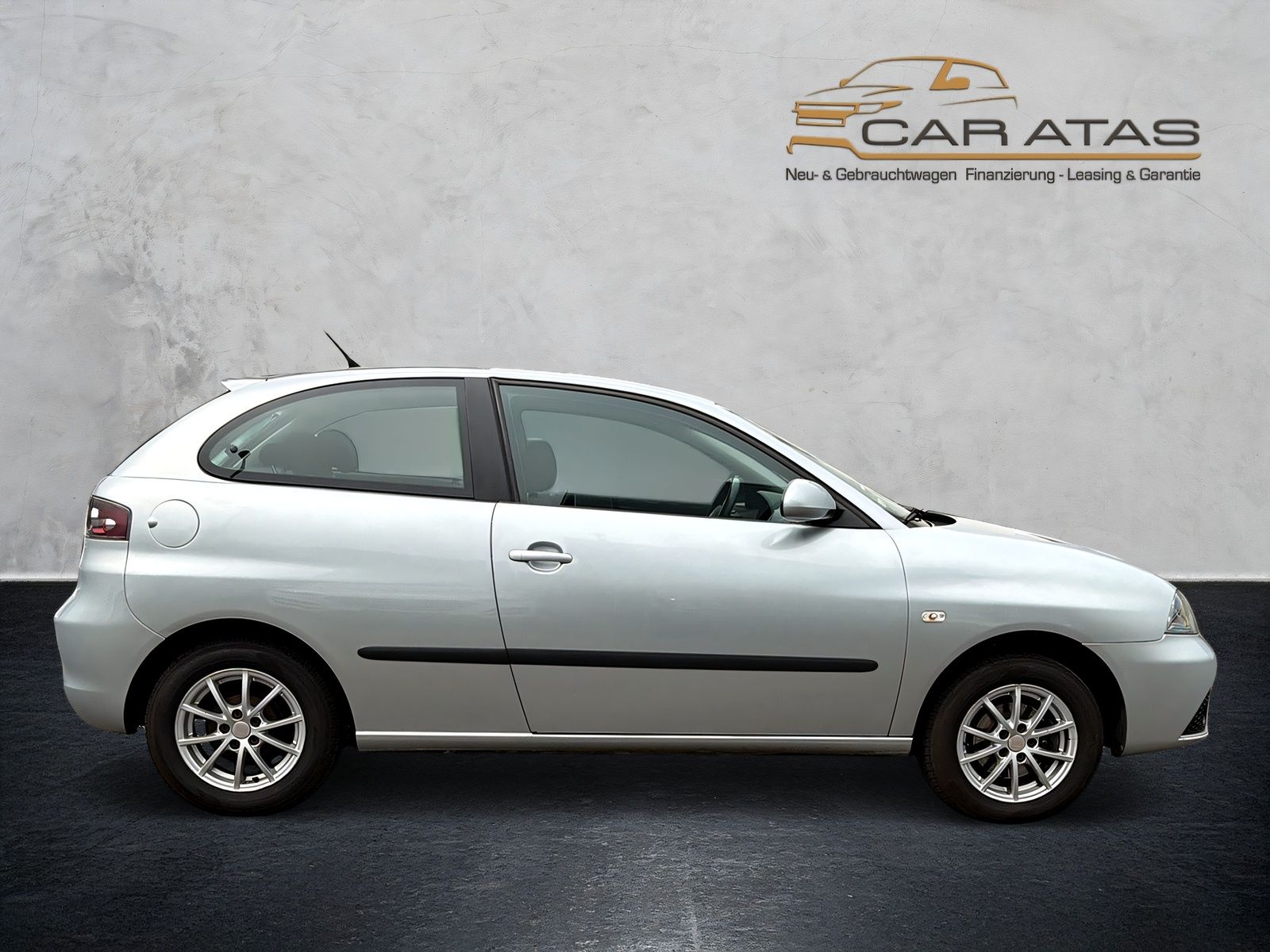 Fahrzeugabbildung SEAT Ibiza 1.4 Stylance AUTOMATIK KLIMAAUT. TEMPOMAT
