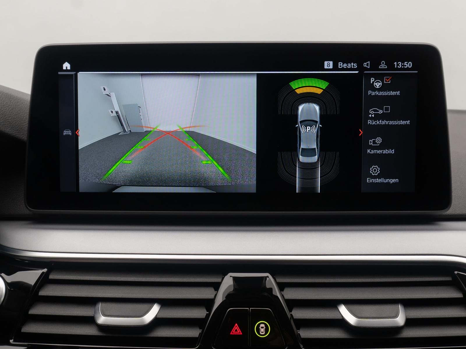 BMW 520i Kamera DAB Leder Standheizung Alarm M Sport
