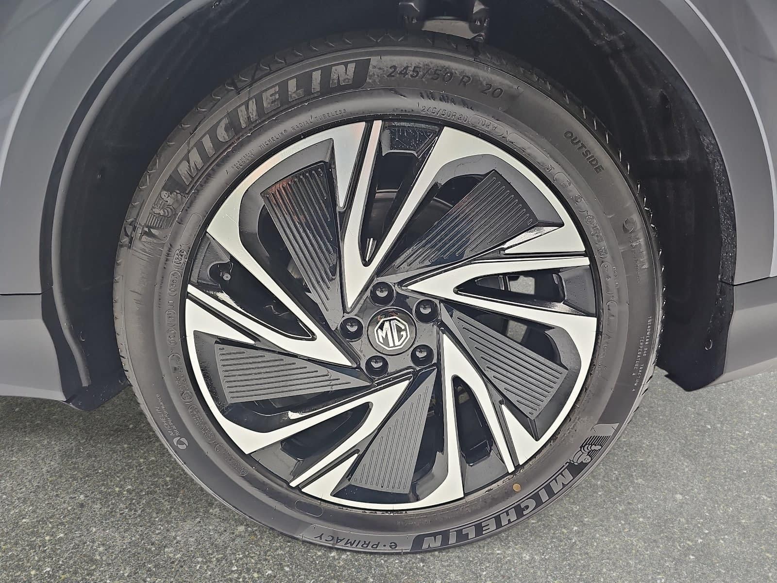 MG S6 EV