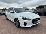 Hyundai i30 cw Style *Sitzheizung*PDC*Tempomat* - Hyundai i30: Cw Style