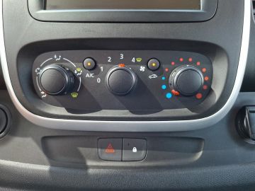 Nissan NV300 Kombi Premium L1H1 dci120 °Navi°SHZ°RFK°