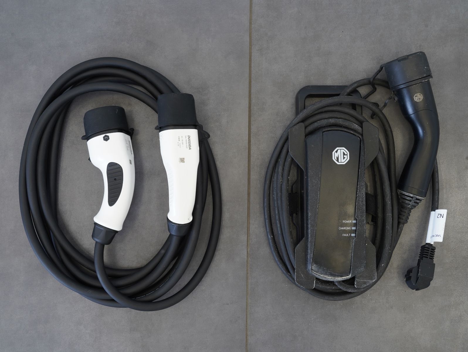 Fahrzeugabbildung MG EHS Hybrid Luxury PHEV LEDER/NAVI/ACC/BSM/KAMERA