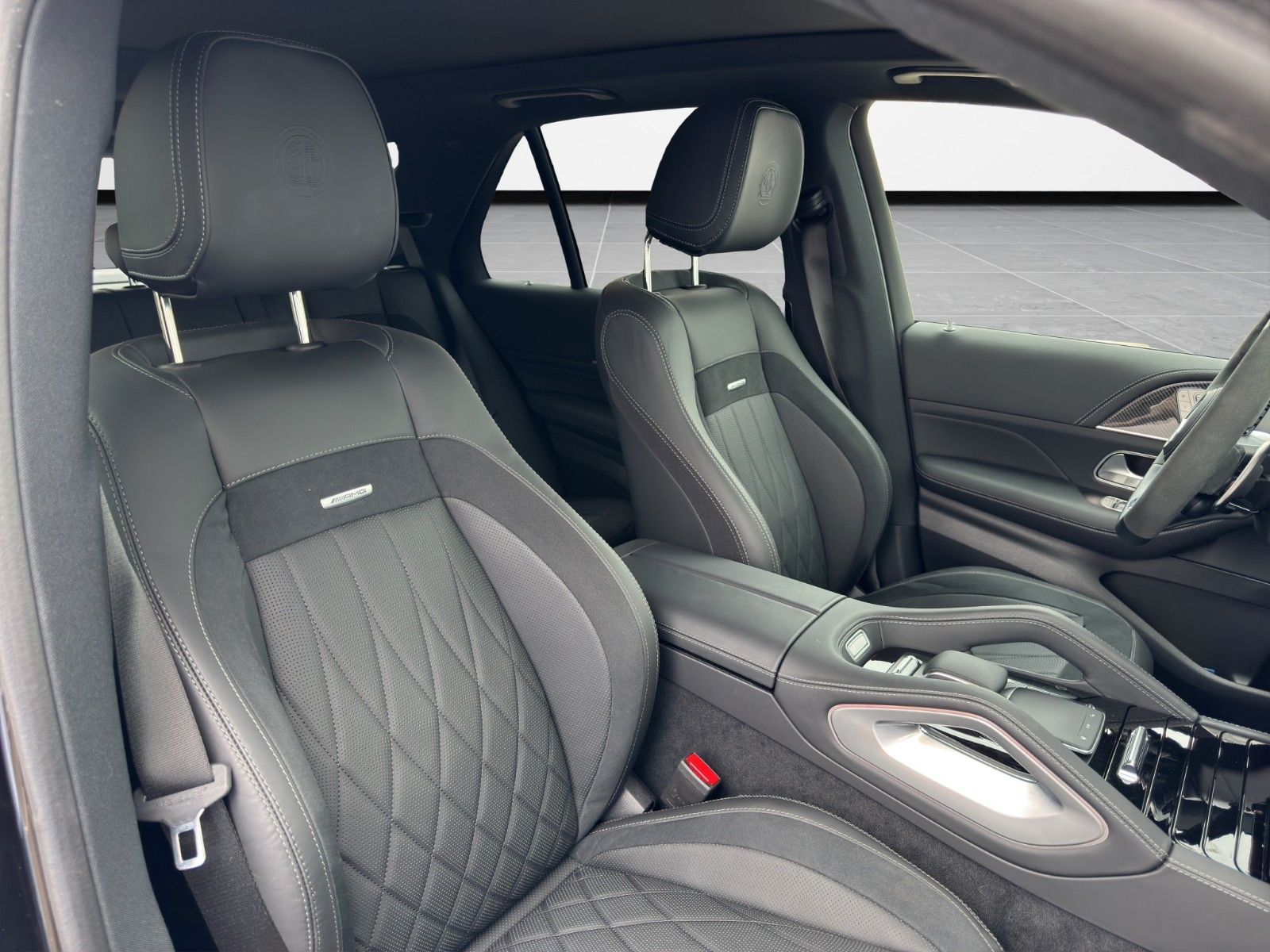 Fahrzeugabbildung Mercedes-Benz GLE 63 S AMG 4M+ ALLBLACK 360° HUD AIR BURM AHK