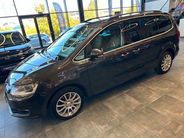 Volkswagen Sharan*7-Sitzer*3-ZONEN*SZHZ*NAVI*TEMPO*AHK*PDC