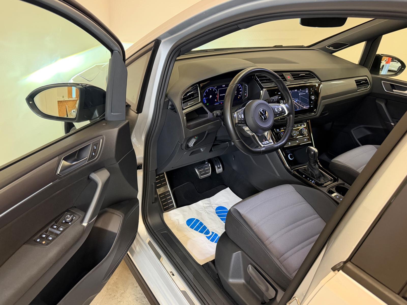 Volkswagen Touran 1.5TSI R-Line/LED/PANO/DYNAUDIO/R-KAM/SHZ, миниатюра 12