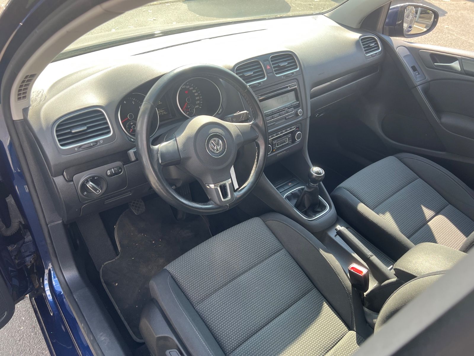 Fahrzeugabbildung Volkswagen Golf VI 1.4 TSI Comfortline *SCHECKHEFT BEI VW*