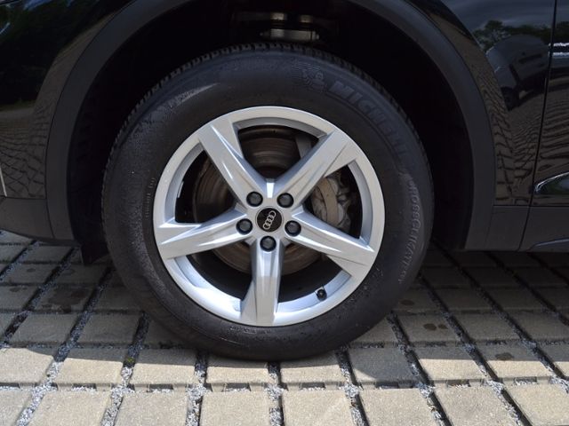 Q5 40 TDI quattro S-tronic AHK/MATRIX/NAVI/AVC/1