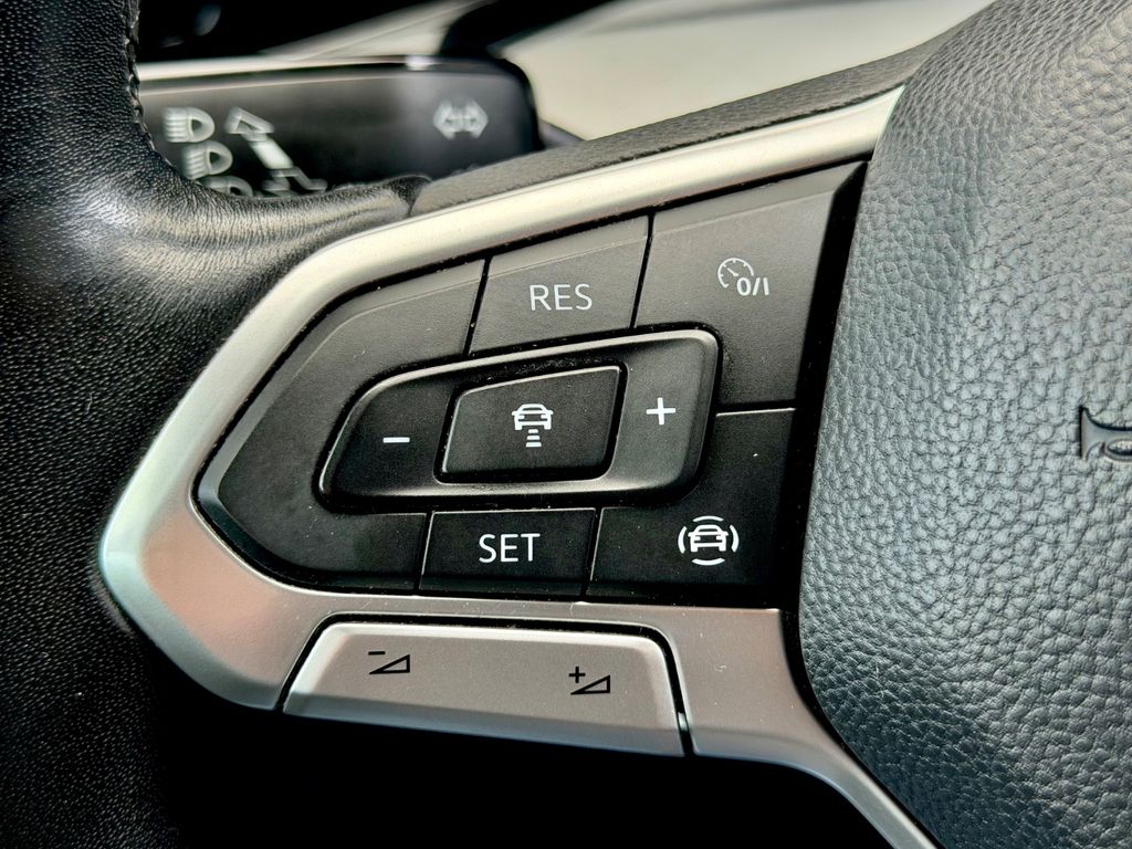 VW Golf VIII Variant Life |ACC|LED|Dig.Tach|Carplay – Ansicht 10
