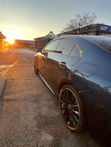 Mercedes-Benz CLA 250 4MATIC DCT , AMG Line - blaue Mercedes-Benz CLA 250