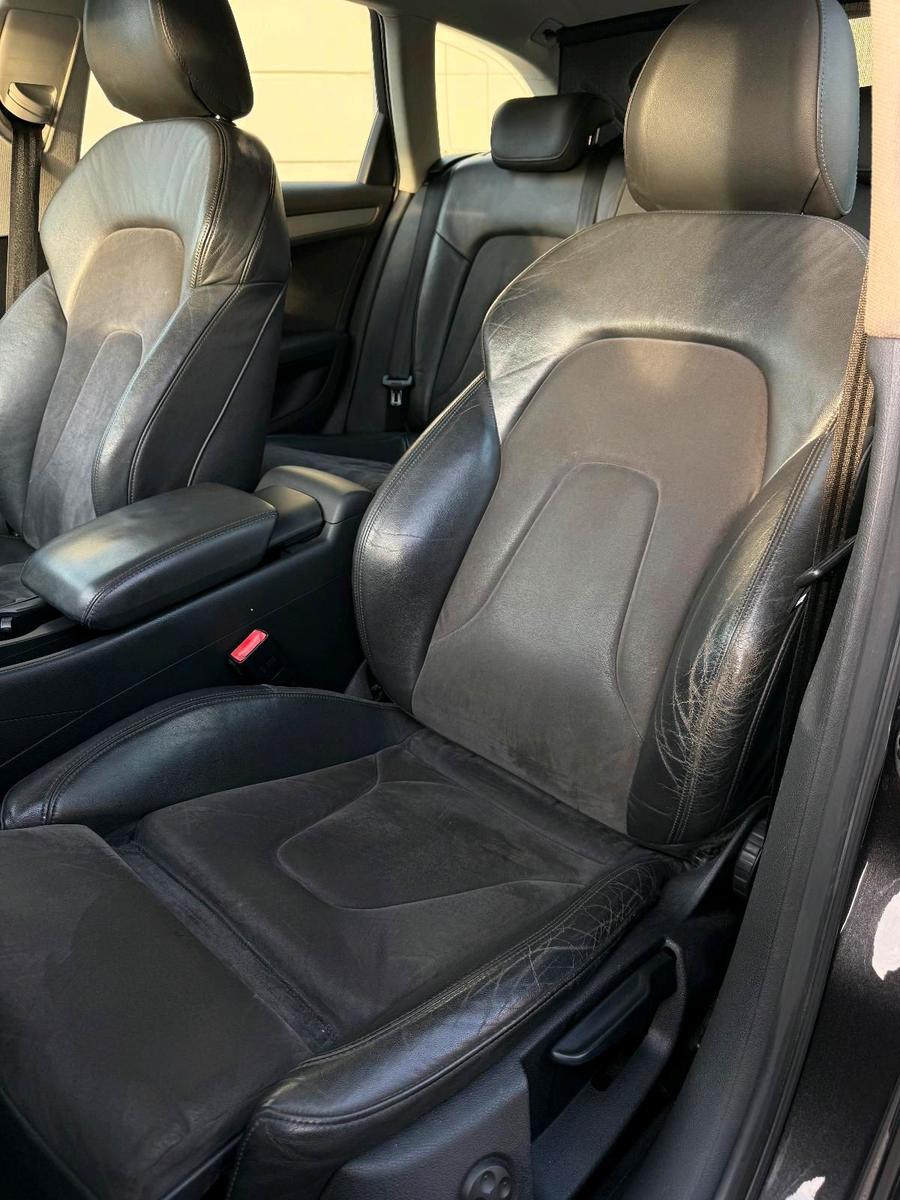 Audi A4 2009 — photo 12