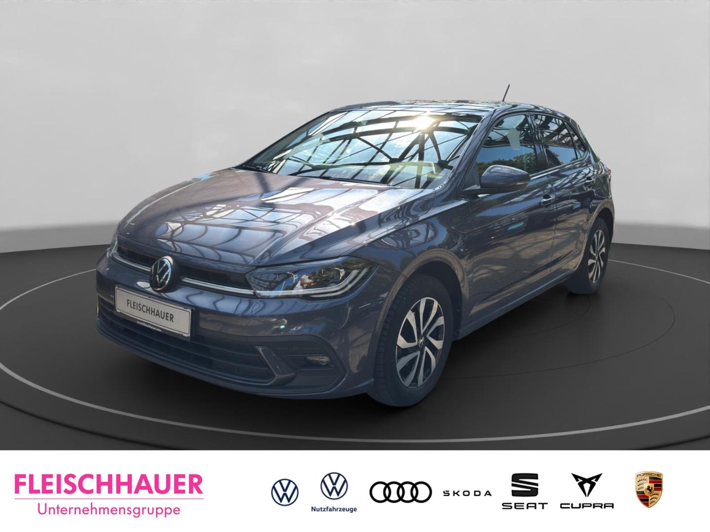 Volkswagen Polo VI 1.0 TSI Life  Navi LED ACC