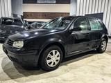 Volkswagen Golf 1.6 Comfortline - Volkswagen Golf aus 2003: 1.6