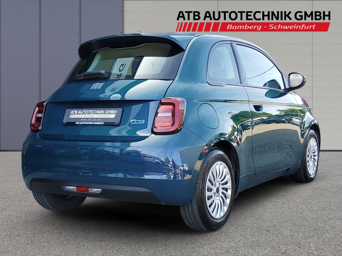 Fahrzeugabbildung Fiat 500e 42kWh LED Navi Carplay Tempomat Keyless