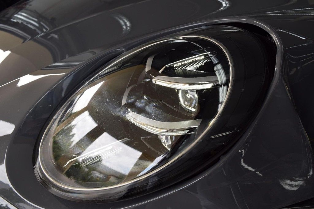 Porsche 992 Carrera Cabriolet unfallbeschädigt MatrixLed foto 13