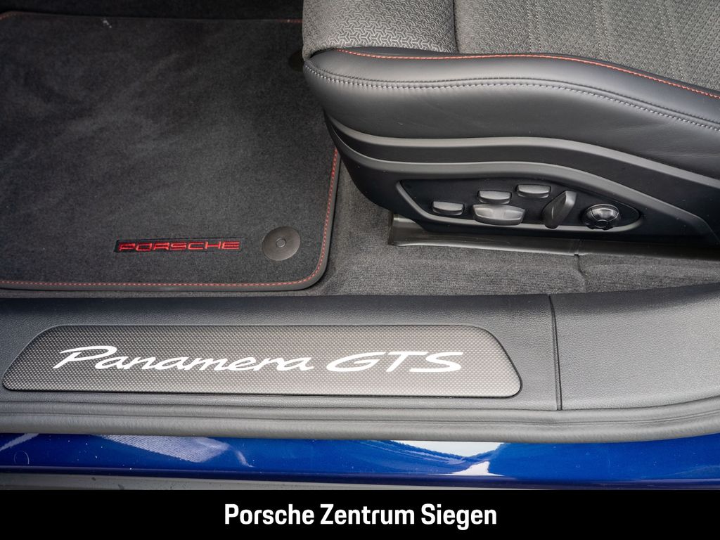 Porsche Panamera GTS