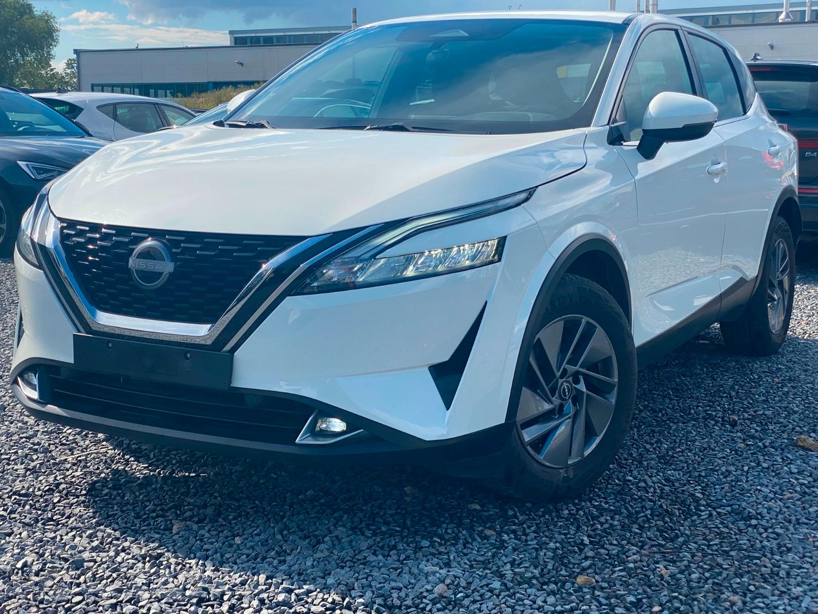 Nissan Qashqai Connecta 1.3 158PS/Cam/Blis/Keyles/Aut