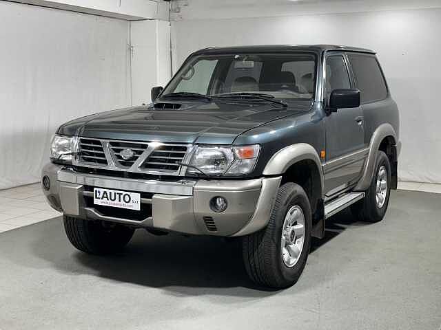 Nissan Patrol GR GR 3.0 TD Di 3 porte Comfort Ha