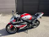 Yamaha YZF R125 - YAMAHA 2009 YZF R125