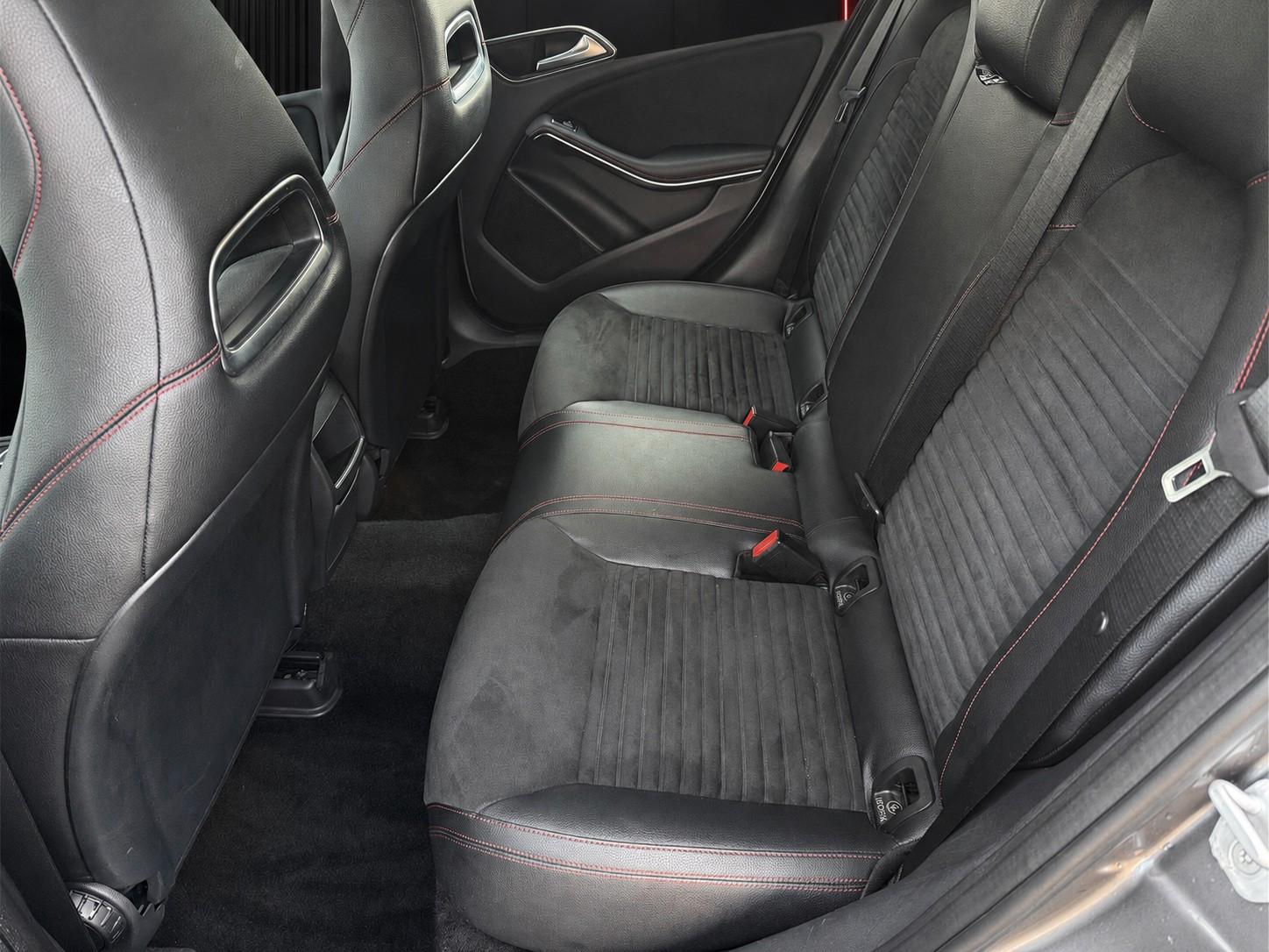 Mercedes-Benz A 250 A A 250 AMG Sport