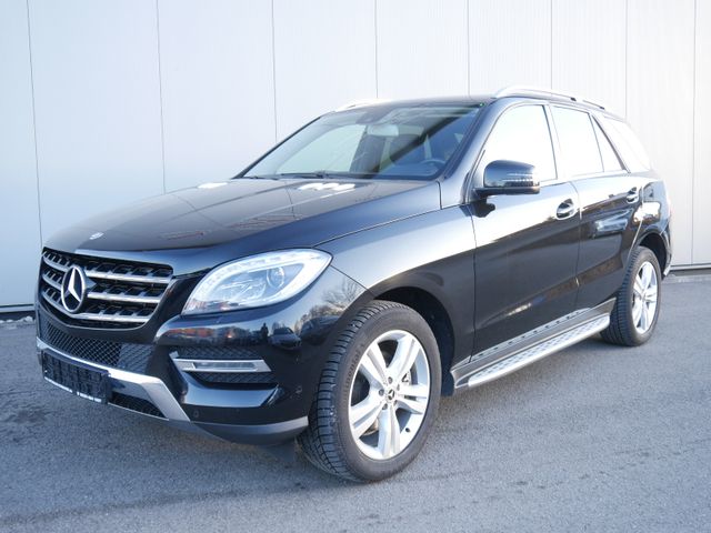 Mercedes-Benz ML 350 CDI 4-Matic NAVI/BIXENON/AHK/RFK